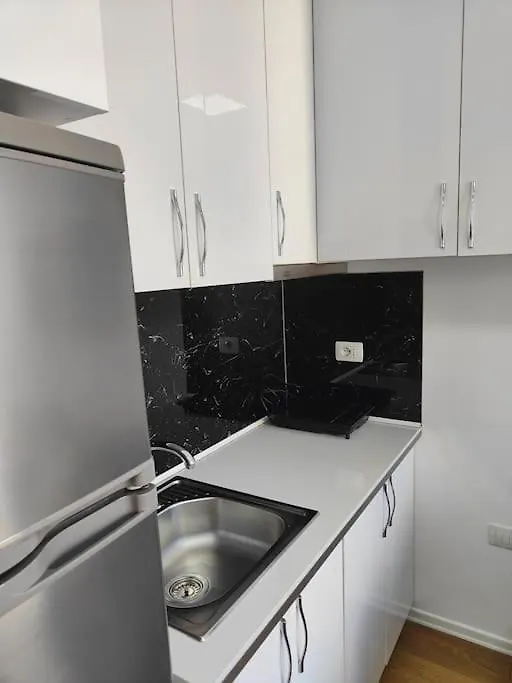 Ida Central Studio Apartment ティラナ 0*,  アルバニア